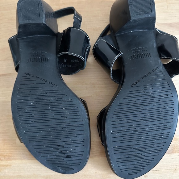 Munro American Eclipse Slingback Sandals Size 8 - Picture 3 of 3